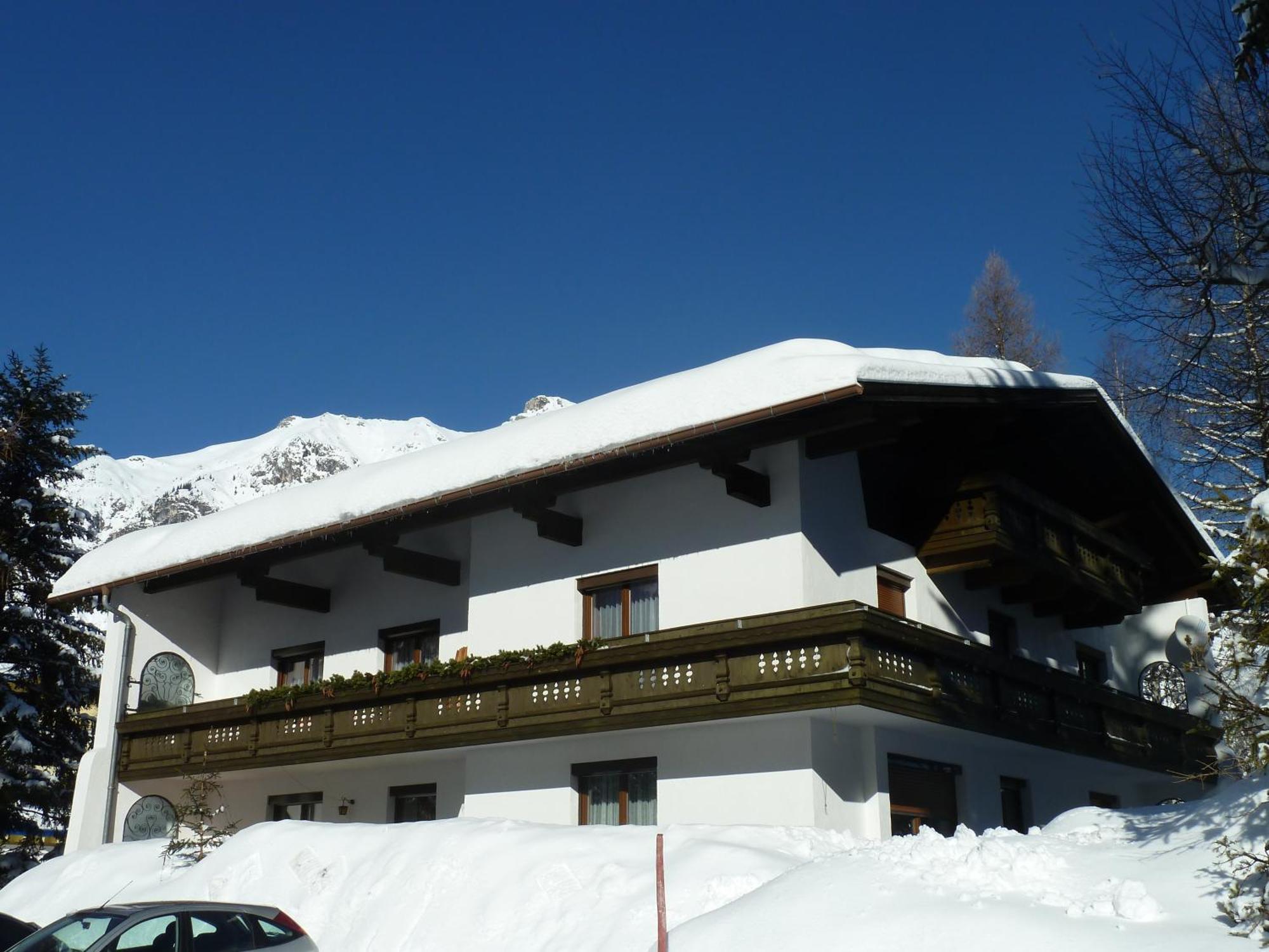 Pension Holzmann Leutasch Exterior foto